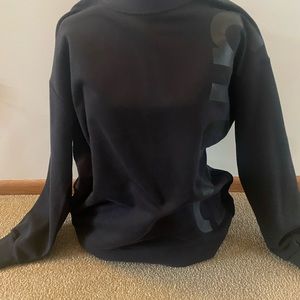 Lululemon black sweatshirt w/logo